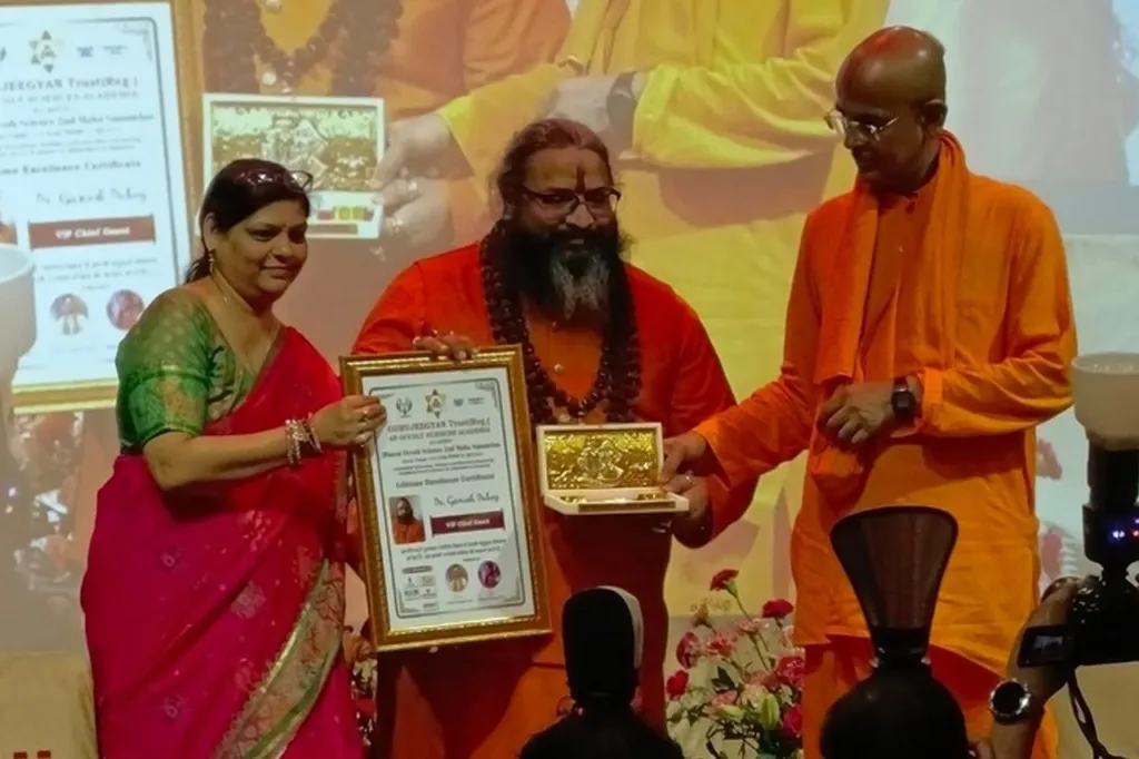 Award presented to Agnitra Foundation
